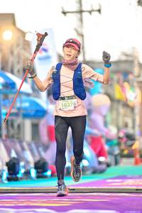 BIB: 1037
                            <button type="button" onclick="openModal(24885842)" class="btn btn-primary btn-sm float-right btn-popup" data-toggle="modal" data-target=".modal-high-quality">
                        <i class="fas fa-shopping-cart"></i> Add to Cart
                    </button>
                                            <button type="button" onclick="isThisMe(24885842, true)" class="btn btn-success btn-sm float-right btn-popup btn-isme hidden" data-toggle="tooltip" data-placement="bottom" title="นี่คือรูปของคุณใช่ไหม คลิกที่นี่เพื่อเอาเข้าอัลบั้ม">
                        <i class="fas fa-plus"></i> Add to album
                    </button>
                    <button type="button" onclick="isThisMe(24885842, false)" class="btn btn-warning btn-sm float-right btn-popup btn-isnotme hidden">
                        <i class="fas fa-ban"></i> Remove from album
                    </button>